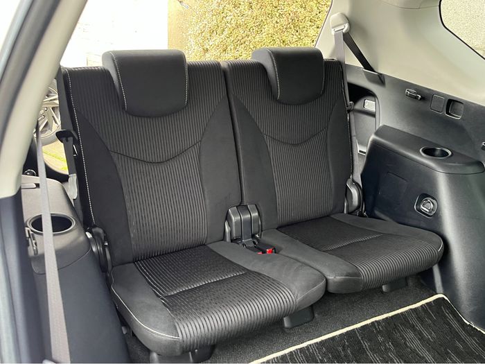 Toyota PRIUS+ 2018