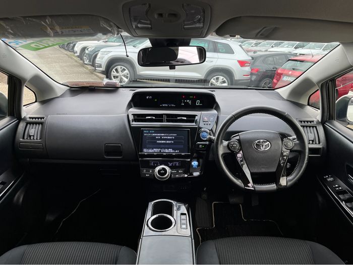 Toyota PRIUS+ 2018