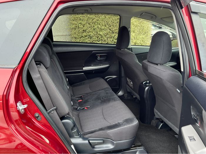 Toyota PRIUS+ 2019