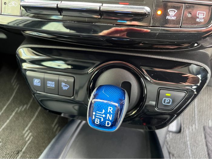 Toyota Prius 2020