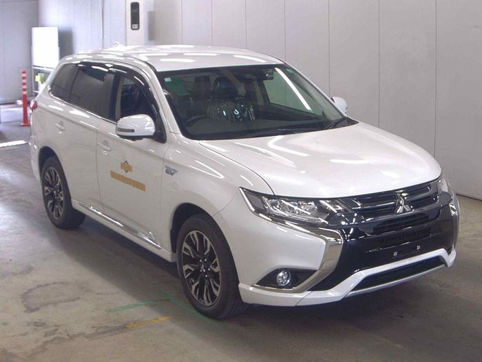 Mitsubishi Outlander 2018