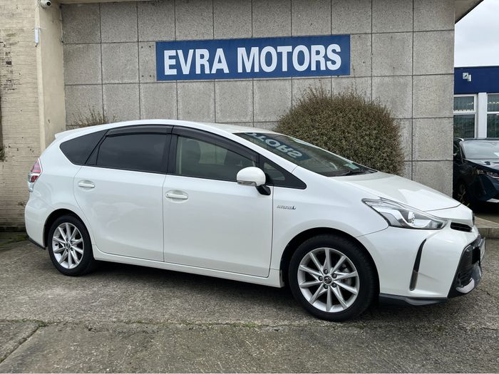 Toyota PRIUS+ 2018