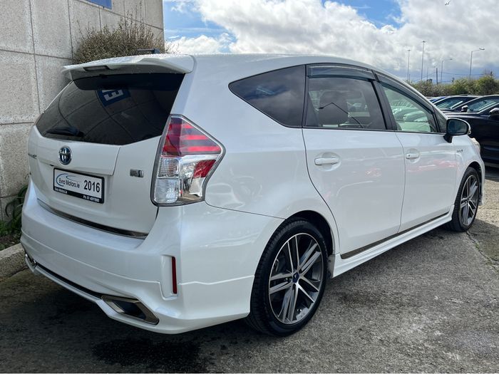 Toyota Prius 2016