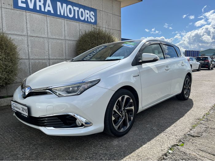 Toyota Auris 2016