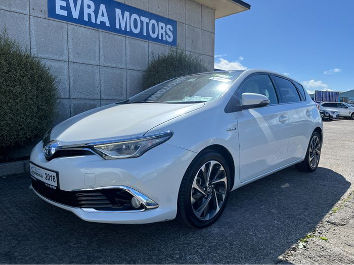 Toyota Auris 2016