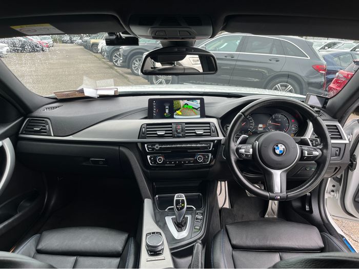 BMW 3 Series 2017