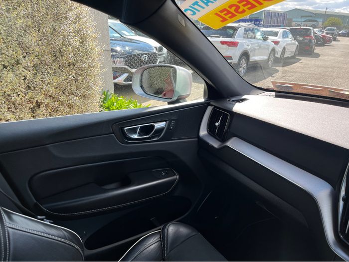 Volvo XC60 2019