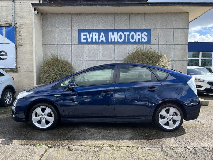 Toyota Prius 2015