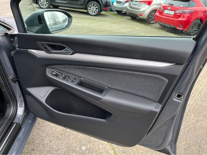 Volkswagen Golf 2022