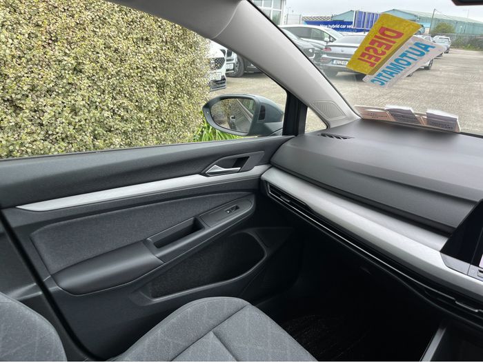 Volkswagen Golf 2022