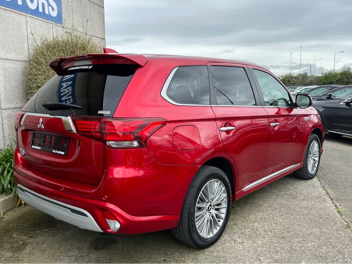 Mitsubishi Outlander 2020