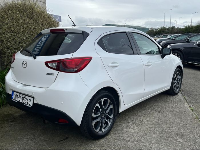 Mazda 2 2018