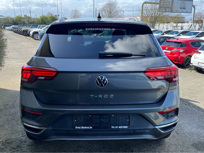 Volkswagen T-Roc 2021