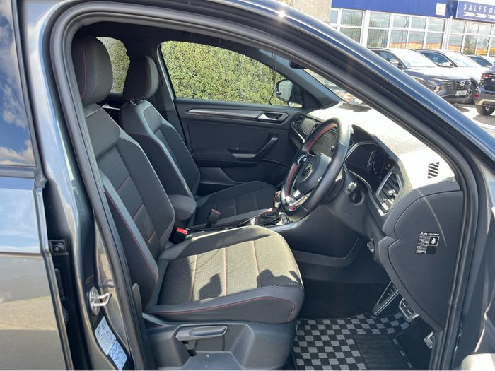 Volkswagen T-Roc 2021