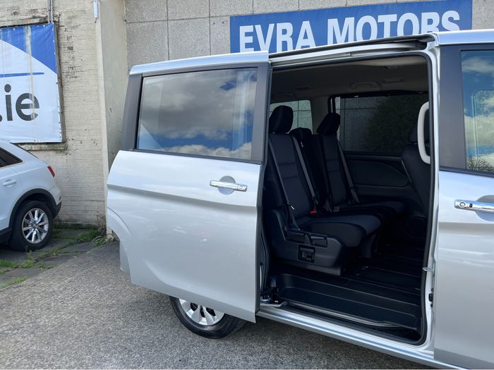 Nissan Serena 2022