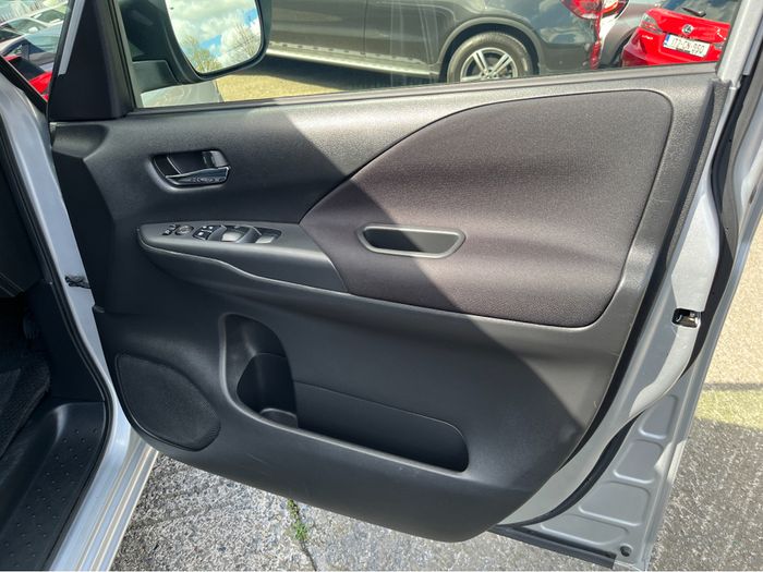 Nissan Serena 2022