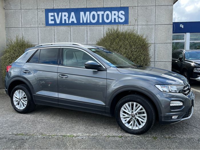 Volkswagen T-Roc 2021