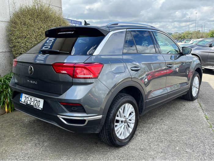 Volkswagen T-Roc 2021