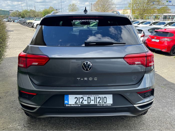 Volkswagen T-Roc 2021