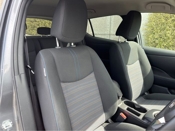 Nissan Leaf 2024