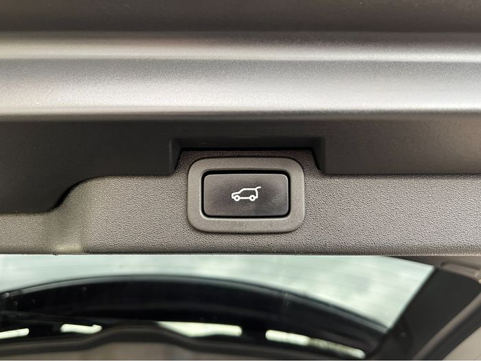 Land Rover Discovery 2019