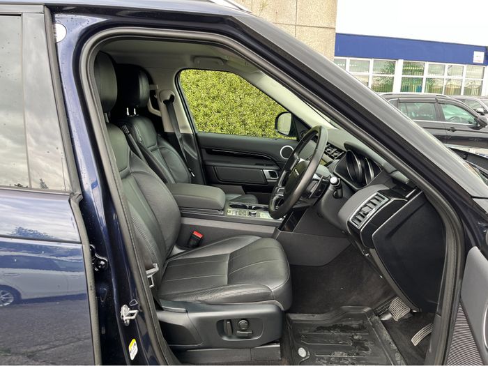 Land Rover Discovery 2019