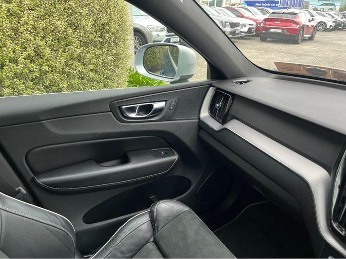 Volvo XC60 2019