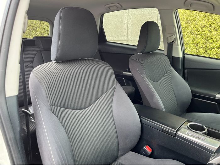 Toyota Prius 2016