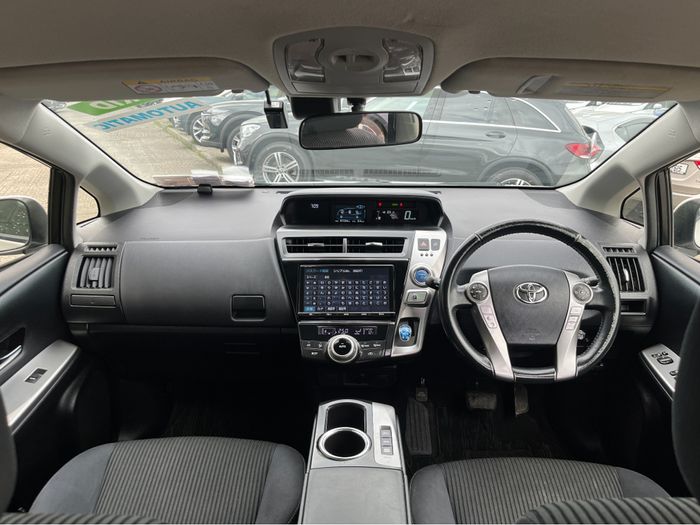 Toyota PRIUS+ 2016