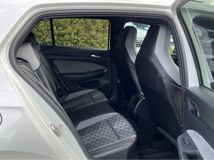 Volkswagen Golf 2022