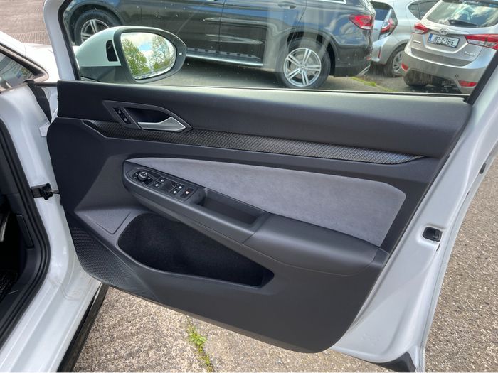 Volkswagen Golf 2022