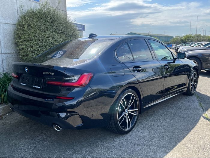 BMW 3 Series 2021