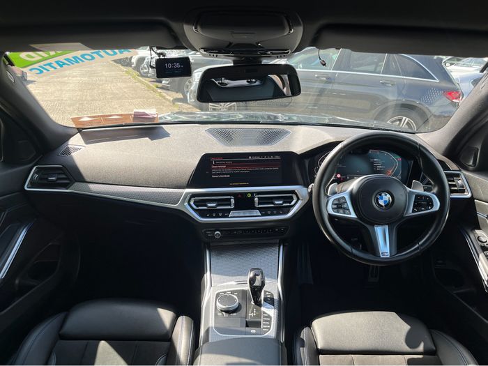 BMW 3 Series 2021