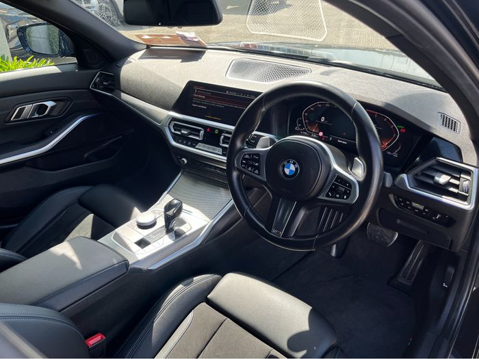 BMW 3 Series 2021
