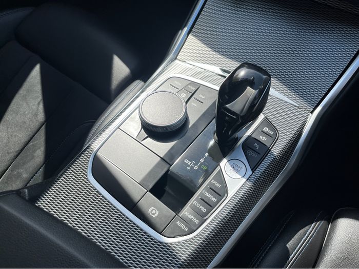 BMW 3 Series 2021