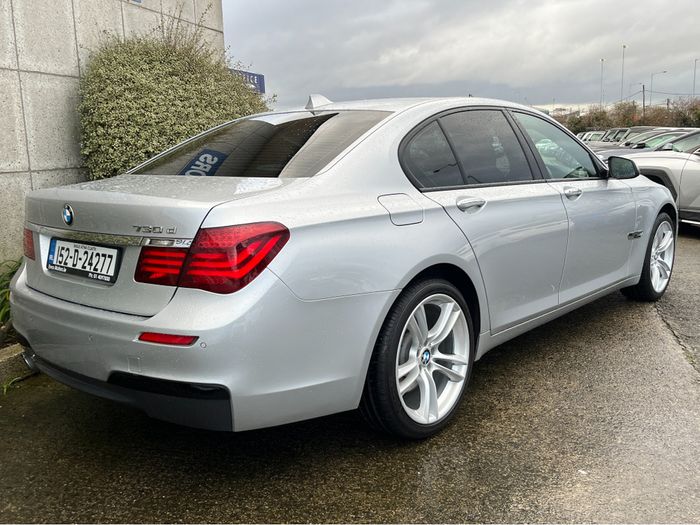 BMW 7 Series 2015