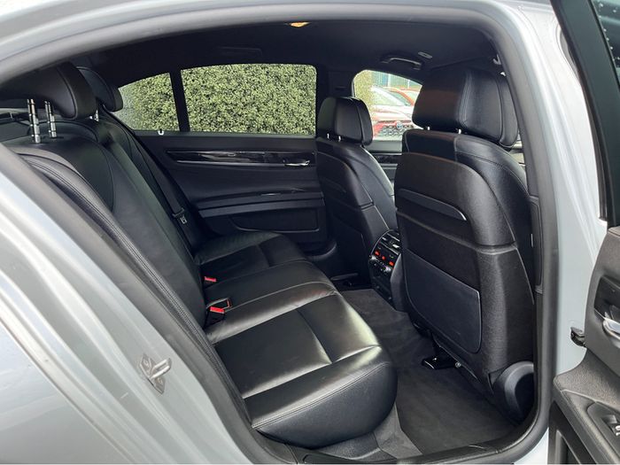 BMW 7 Series 2015