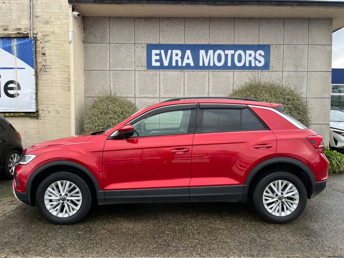 Volkswagen T-Roc 2023