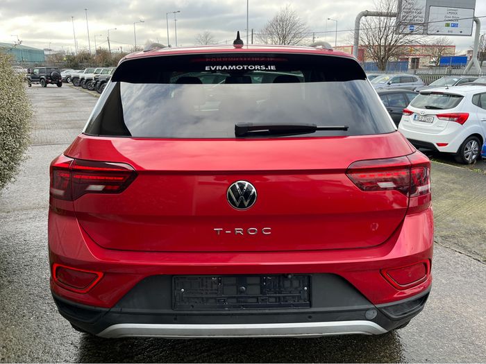 Volkswagen T-Roc 2023