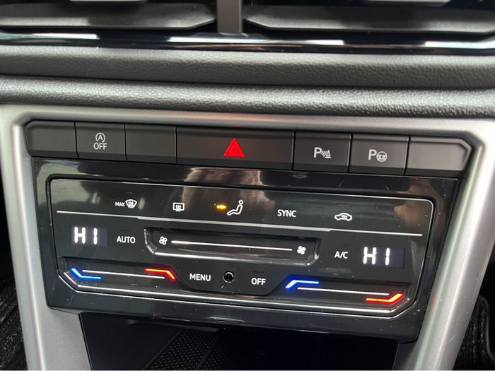 Volkswagen T-Roc 2023