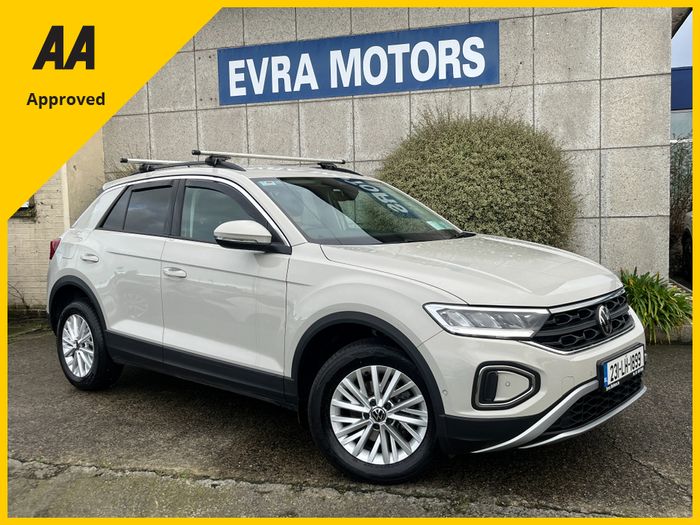 Volkswagen T-Roc 2023