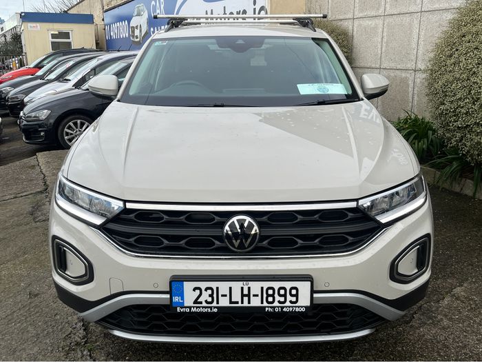 Volkswagen T-Roc 2023
