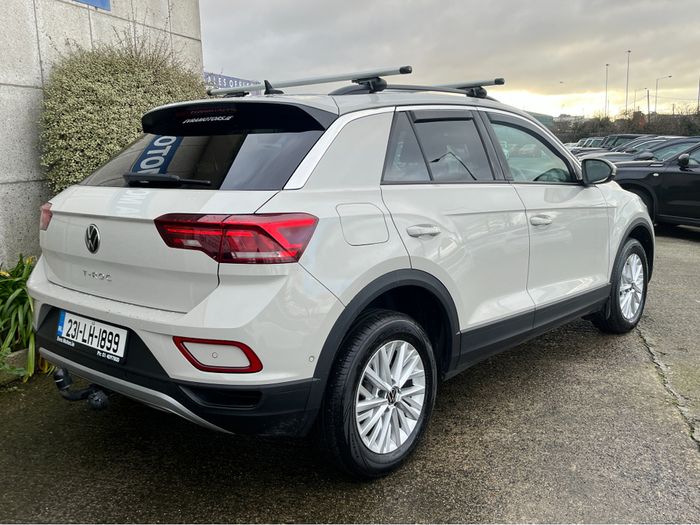 Volkswagen T-Roc 2023
