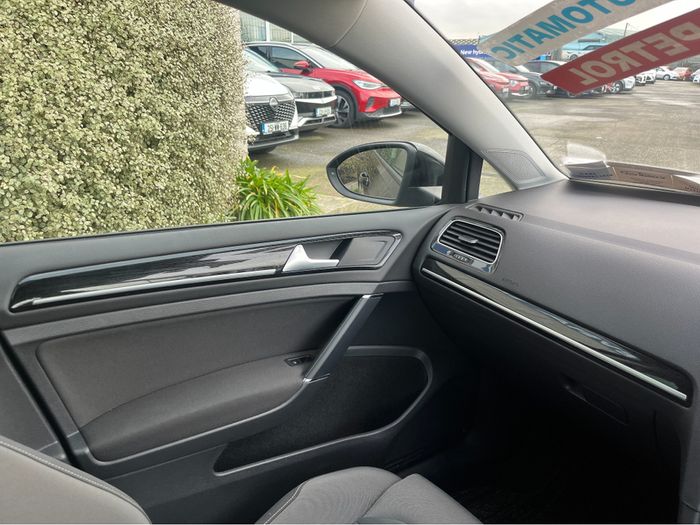 Volkswagen Golf 2019
