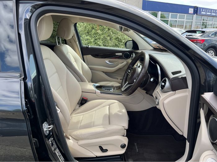 Mercedes-Benz GLC-Class 2020