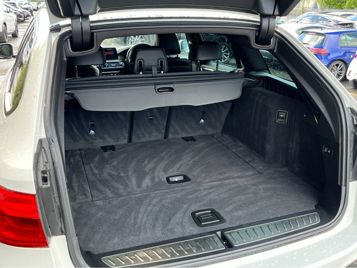 BMW 5 Series 2020