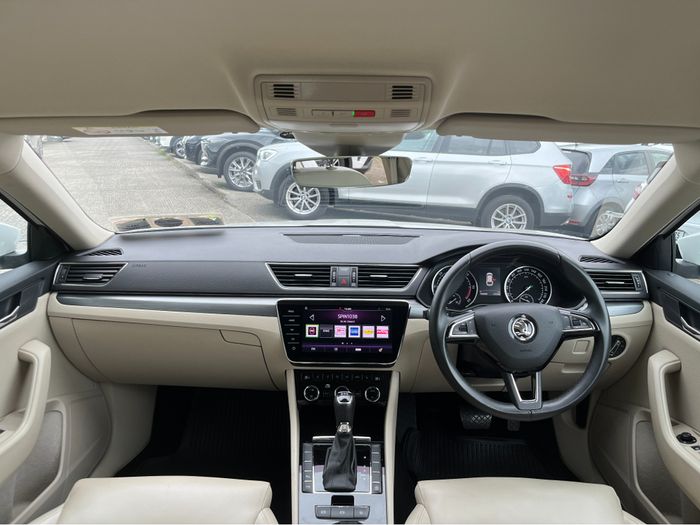 Skoda Superb 2019