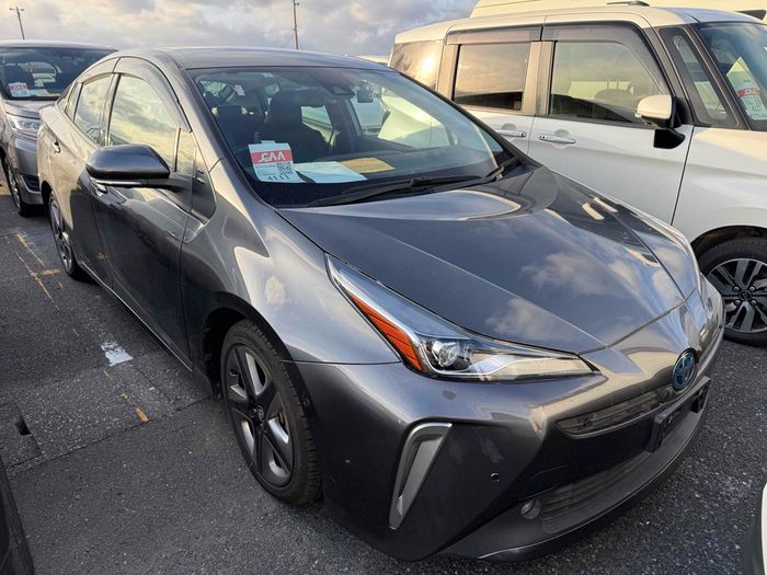 Toyota Prius 2021