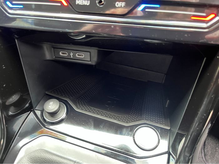 Volkswagen T-Roc 2024