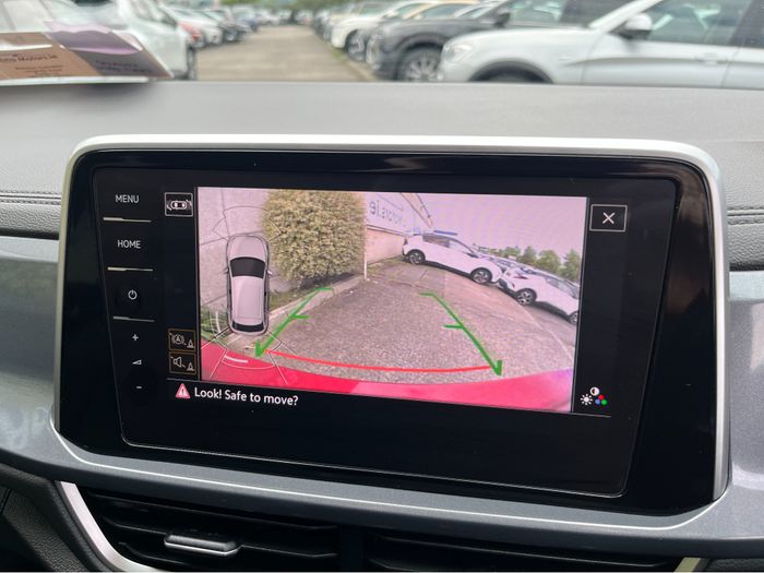 Volkswagen T-Roc 2023